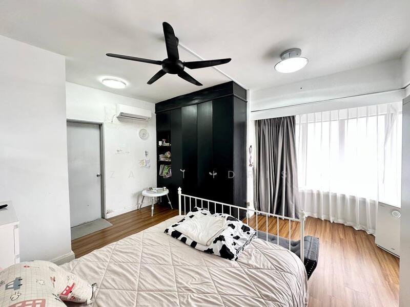 Menara Polo - 4