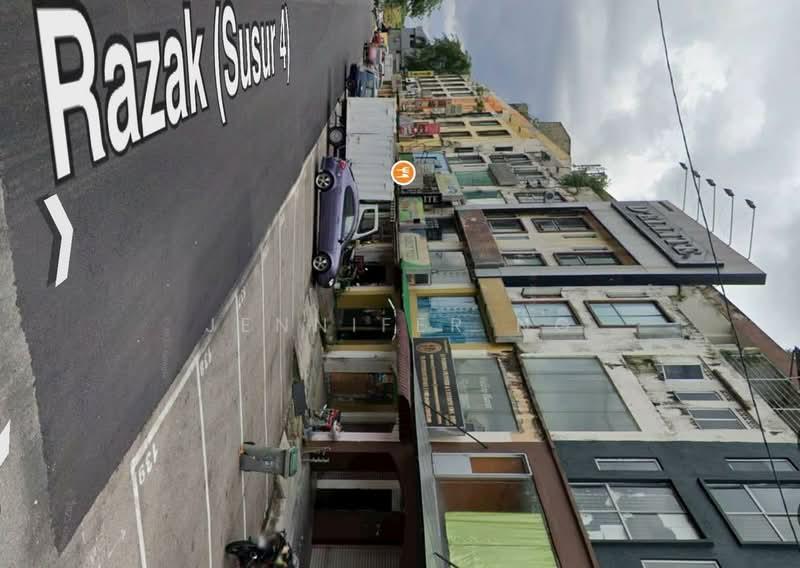 Jalan Tun Abdul Razak - 4