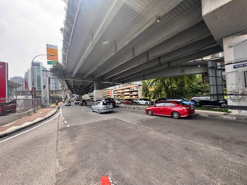 Jalan Tun Razak - 4