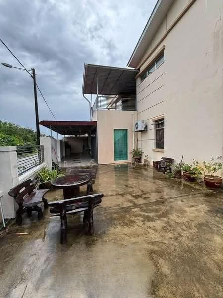 Kulai Bandar Putra Plam Villa - 1