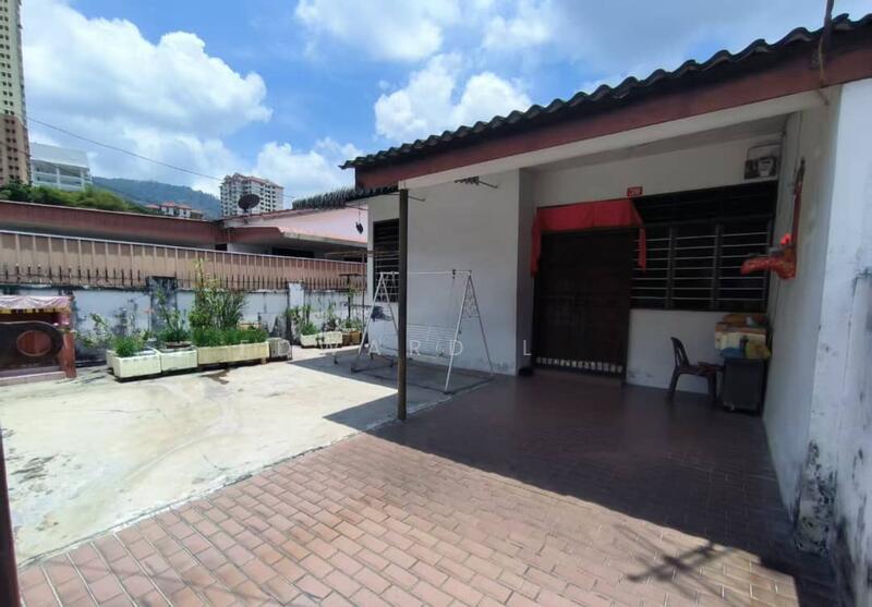 1sty Semi Detached House, Farlim, Jalan Semarak Api - 1