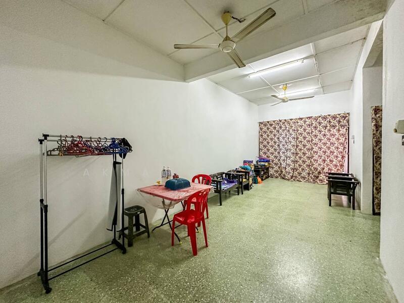 Taman Semarak II - 4