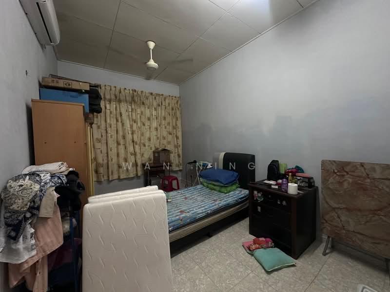 Jalan Setia 6/xx Taman Setia indah 81100 JB Johor - Single storey - Freehold - Bumi released - No - 3