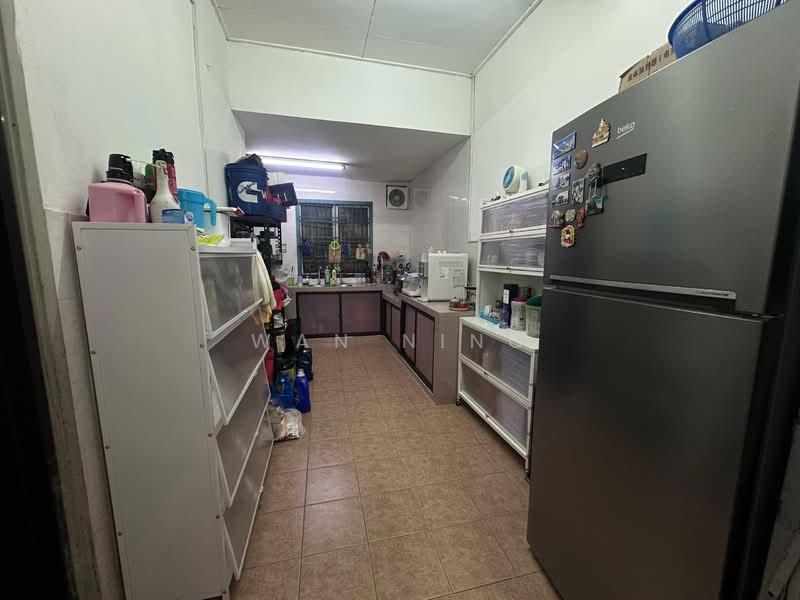 Jalan Setia 6/xx Taman Setia indah 81100 JB Johor - Single storey - Freehold - Bumi released - No - 5