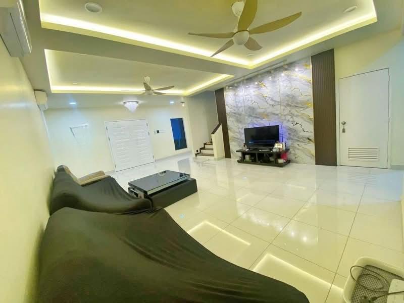 Rini Heights - 3