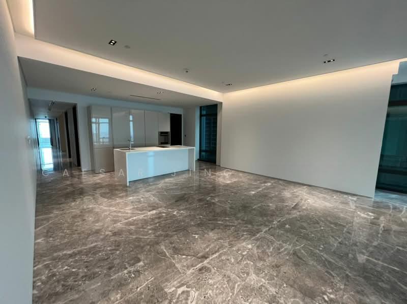 Four Seasons Place - 5