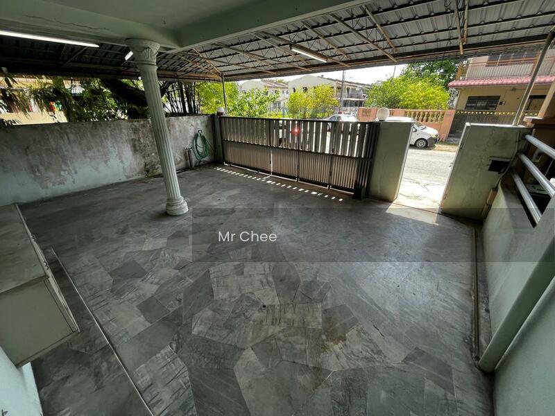 Taman Pengkalan Barat - 4