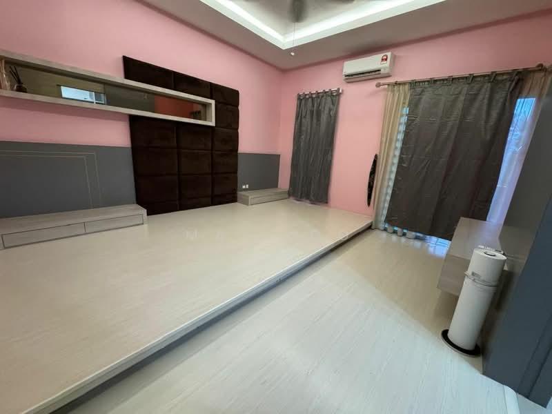 2-storey Terrace House at Bandar Ipoh Raya - 2
