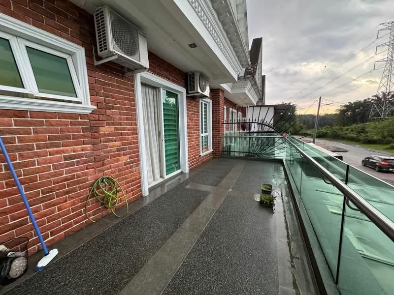 2-storey Terrace House at Bandar Ipoh Raya - 3