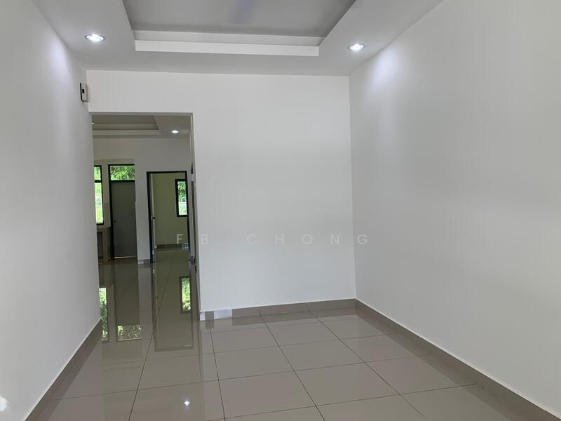 Jenderam Hilir - 4