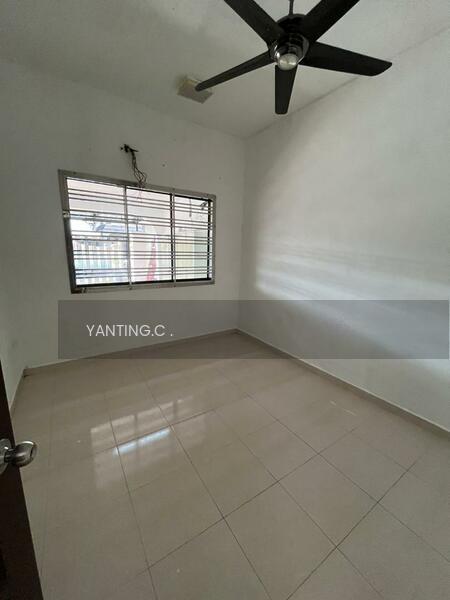 FAR EAST (ULU TIRAM) SDN BHD - 4