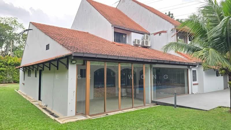 Bungalow at Taman U Thant - 3
