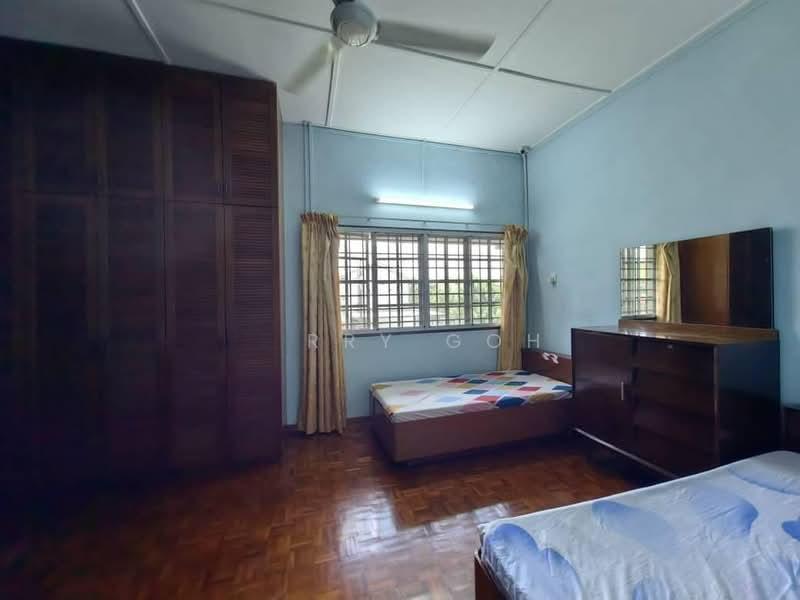 Taman Iskandar - 4