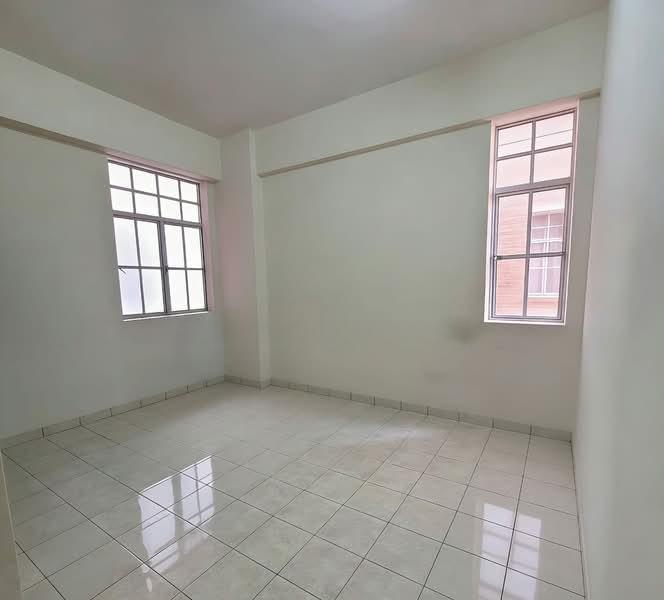 Greenview Residence - 3