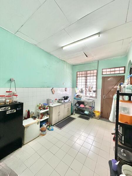 1 Storey Terrace Jalan Widuri Bukit Beruntung RAWANG - 3