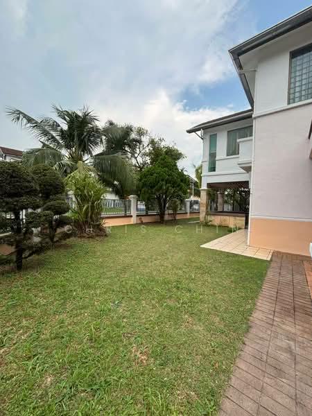 Taman Mount Austin - 2