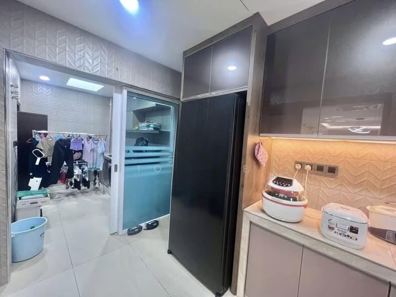 Aman Perdana Klang Renovated SEMI D - 2