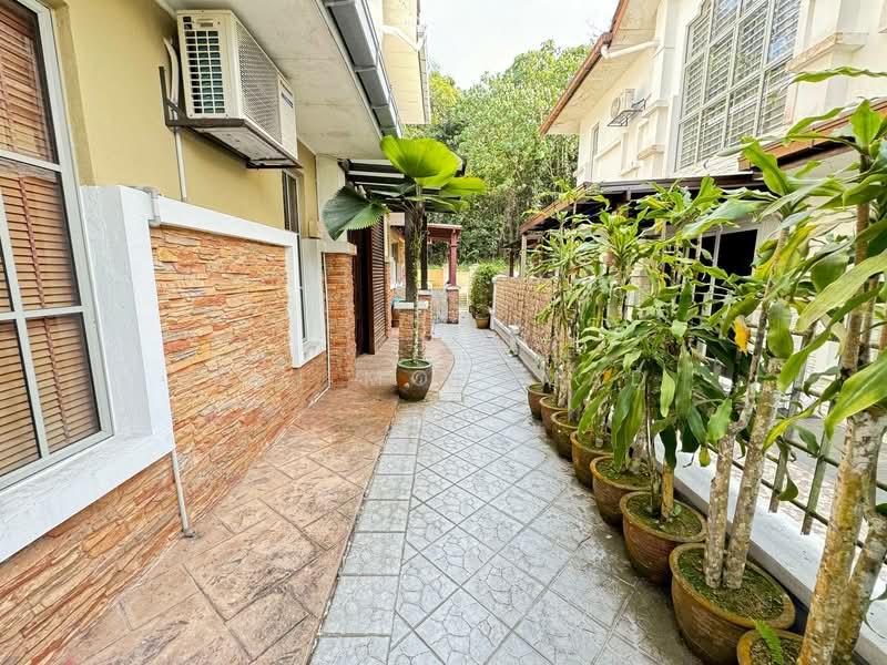 Laman Oakleaf, Bukit Antarabangsa - 1