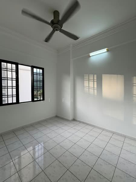 Parkview Towers - 4