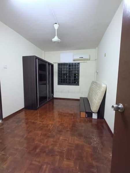 Lily & Jasmine Apartment - 4