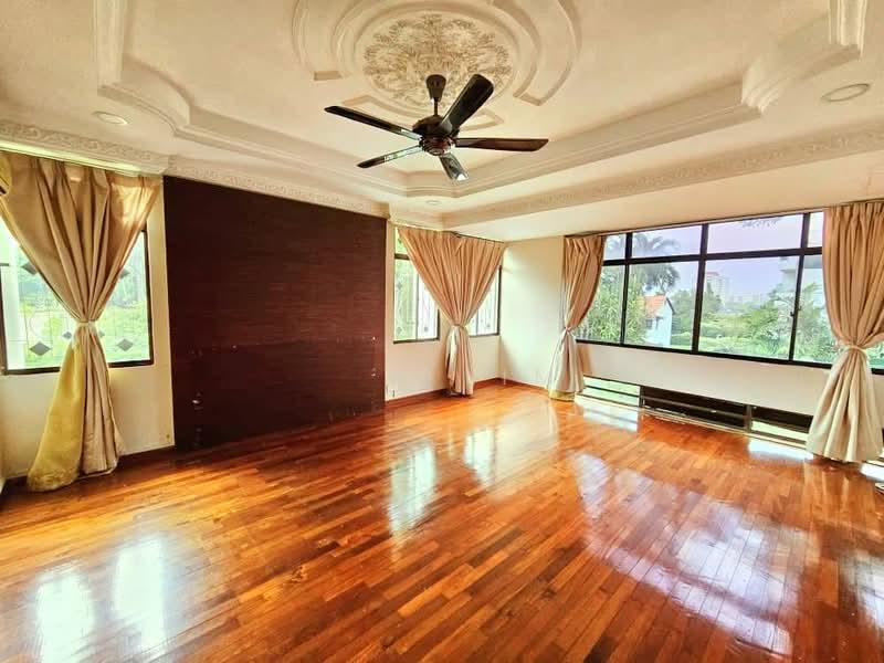 2 Storey Bungalow @ Jesselton Pulau Tikus - 2