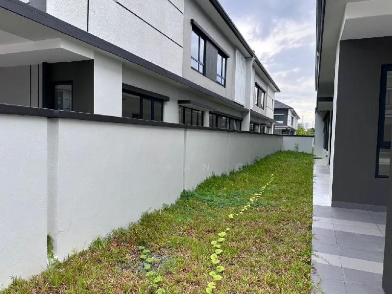 Tropicana Aman - Freesia Residences - 2