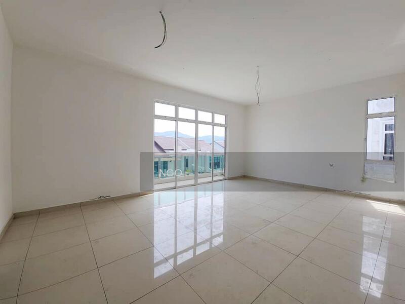 Brand New 2.5 Storey Semi Detached House Taman Evergreen Height - 3