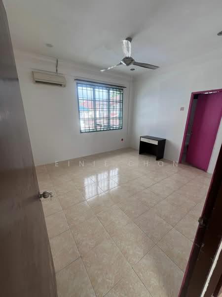 TAMAN PUTRI KULAI - 5