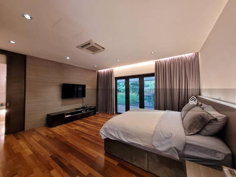 Ukay Heights Bungalow - 3