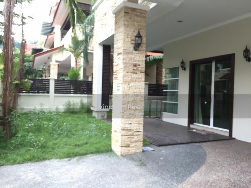 Semi-D house at Ampang - 4
