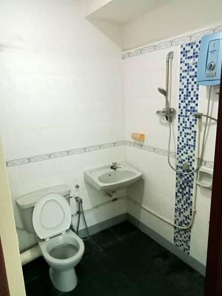 Bayan Lepas 2 and Half Storey Terrace 3100sqft For Sale - 4