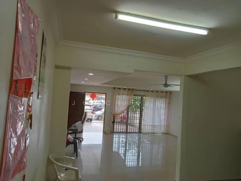Bayan Lepas 2 and Half Storey Terrace 3100sqft For Sale - 3