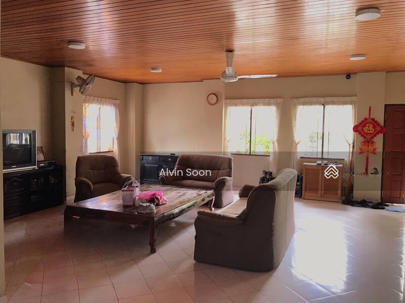 Tiger Lane Jalan Gopeng Lumba Kuda Ipoh Perak - 2