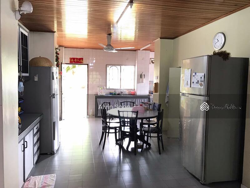 Tiger Lane Jalan Gopeng Lumba Kuda Ipoh Perak - 4