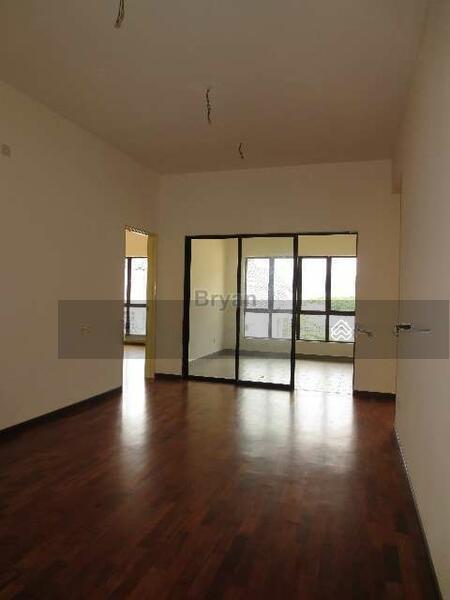 Bungalow at Kajang - 4
