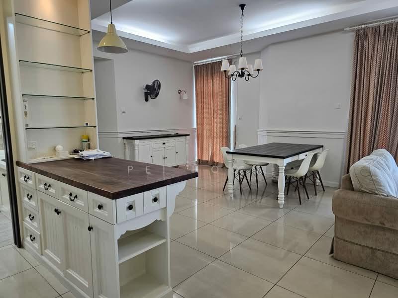 Hillcrest Residences - 2