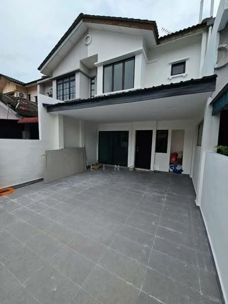 Taman Bukit Indah - 2