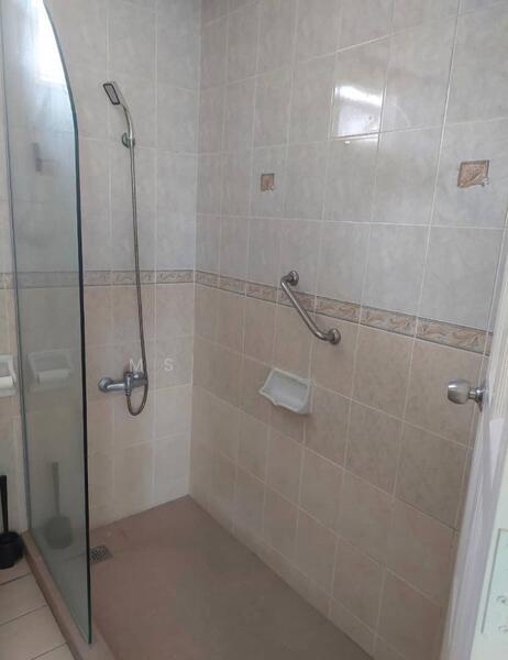 Gold Coast Resort Condominium - 2