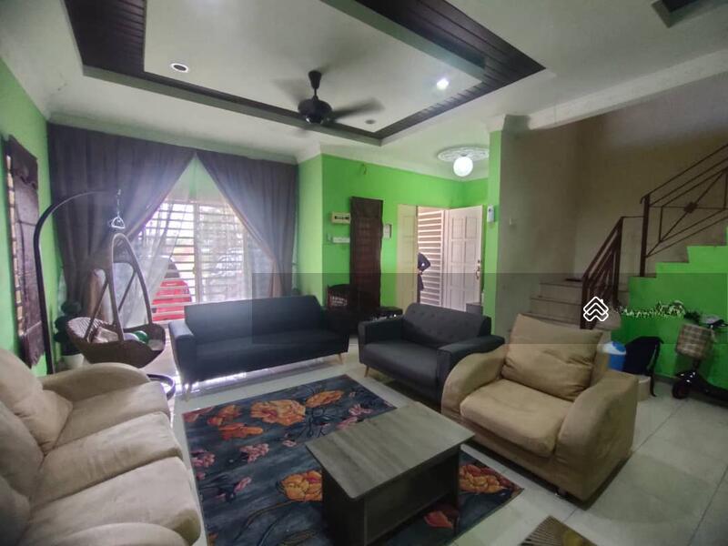 Semi-D Jalan Lakeville, Bandar Seri Iskandar For Sale - Below Market Value - 1