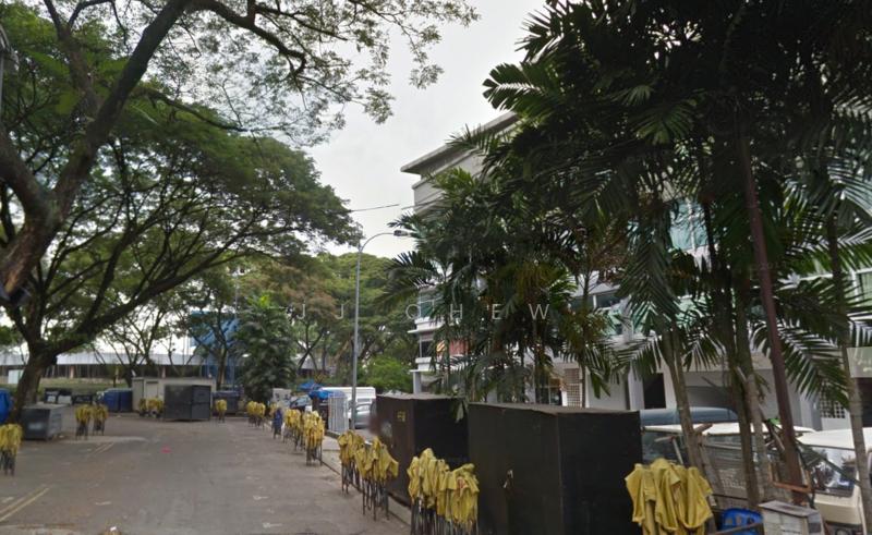 Pusat Niaga Velodrom - 3