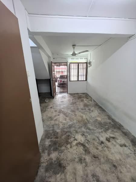 Bandar Selesa Jaya - 4