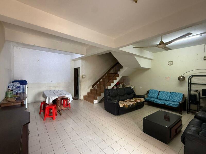 Taman Johor Jaya - 1