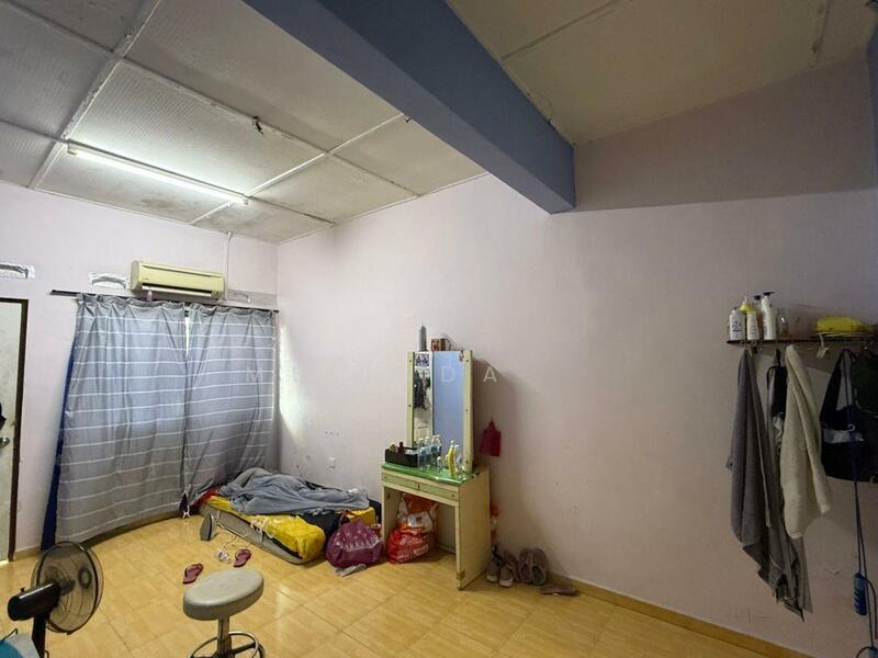 Taman Johor Jaya - 3