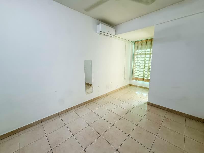 Bangi Avenue - 2