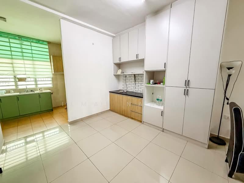 Bangi Avenue - 3