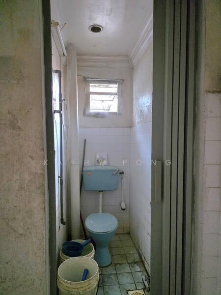 Taman Daya Shop Apartment - 5