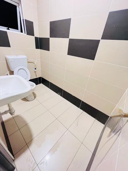 Taman Kulai Utama terrace house - 3