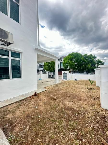 Acacia Pulai Mutiara 3 Storey End Lot for Sale - 3