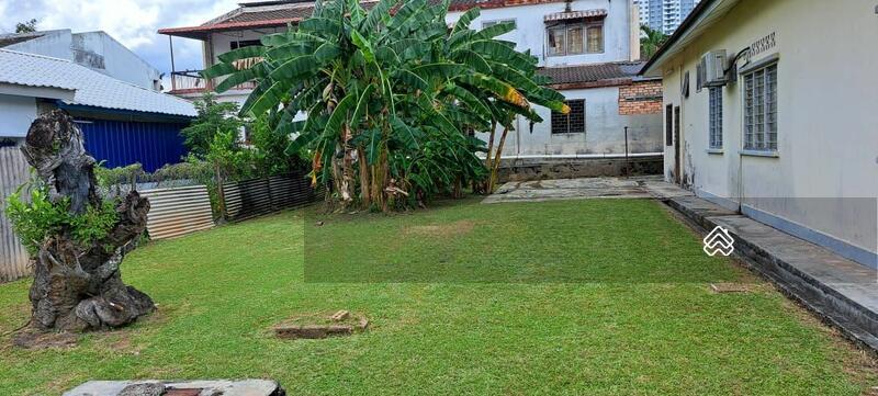 Bungalow at Kajang - 1