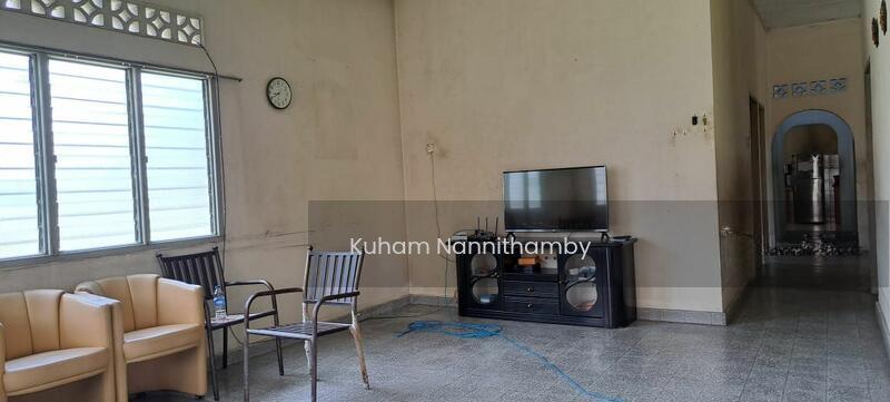 Bungalow at Kajang - 2